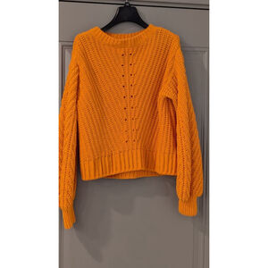 Women's H&M Orange Crew Neck Sweater XS